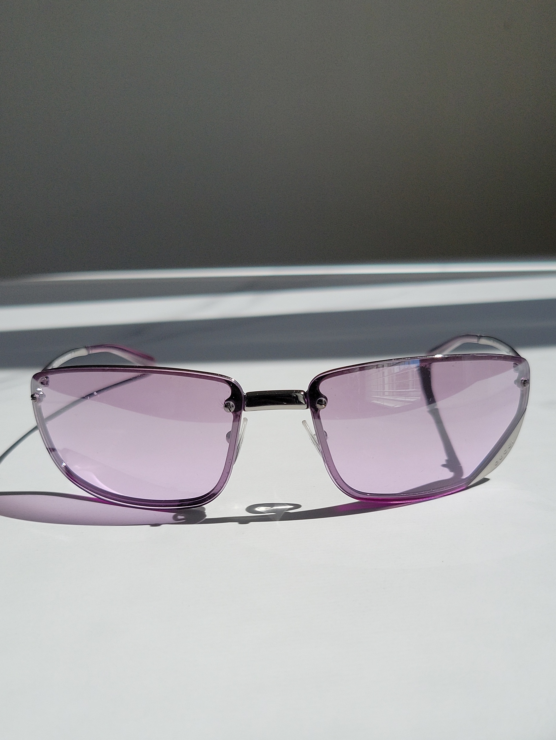 Gucci Gg 1691/S Silver Frame With Lavender Lenses Sunglasses